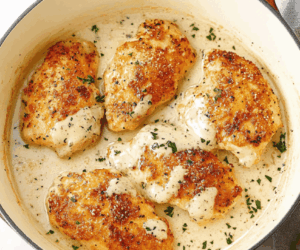 Crispy parmesan chicken with a rich recipe for garlic sauce