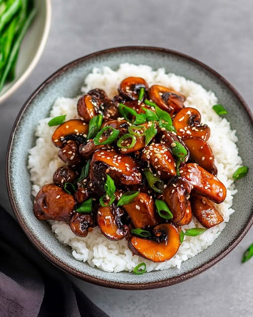 Gochujang Mushroom Bowl: Savory & Simple Recipe 1 Gochujang Mushroom Bowl