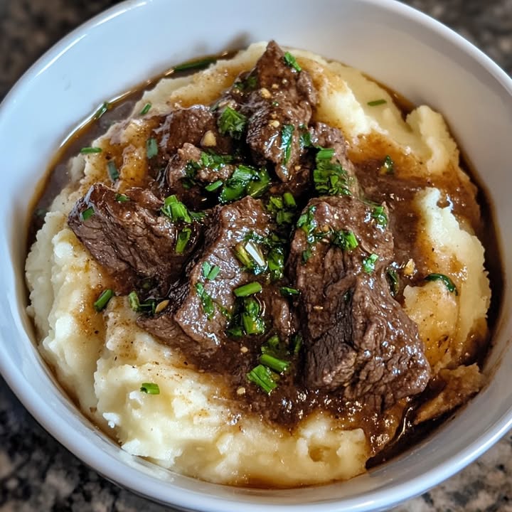 Beef Garlic Mash Bowl: Savory Comfort in Every Bite 2 Beef Garlic Mash Bowl