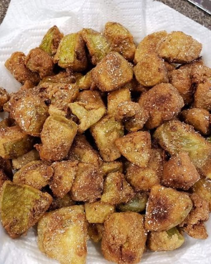 Crispy Cornmeal Fried Tomatoes: Best Savory Summer Treat 2 Crispy Cornmeal Fried Tomatoes