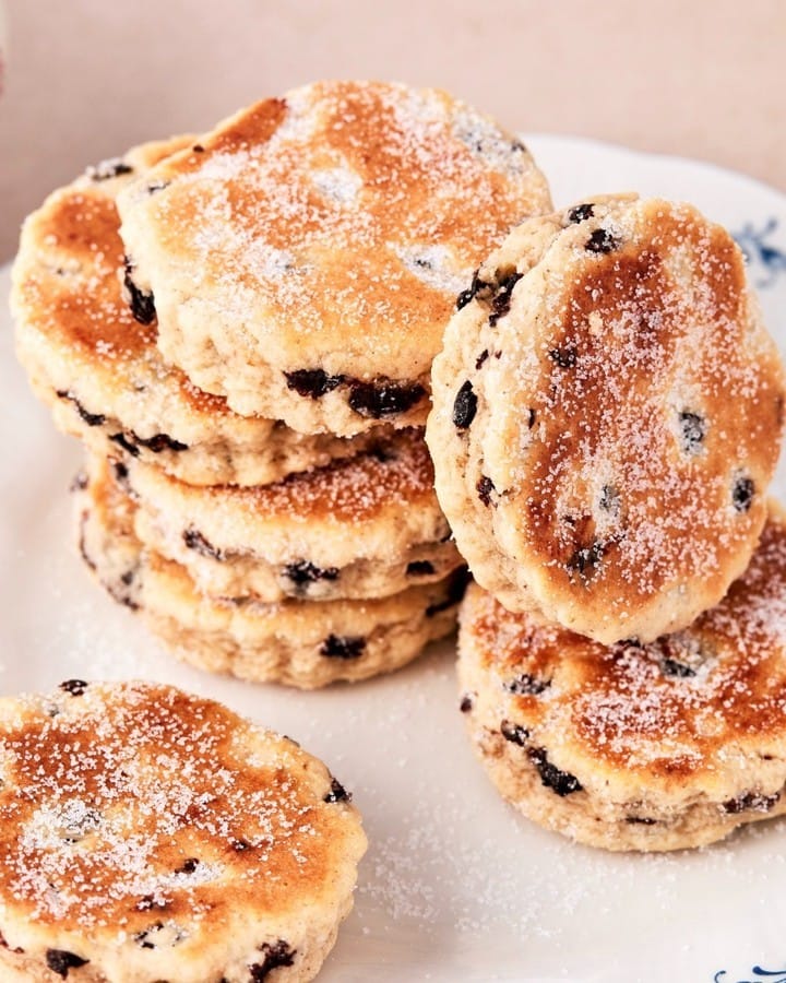 Welsh Cakes Delight: The Best Traditional Treat You'll Adore 2 Welsh Cakes Delight