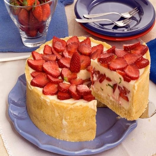 Strawberry Delight Pie