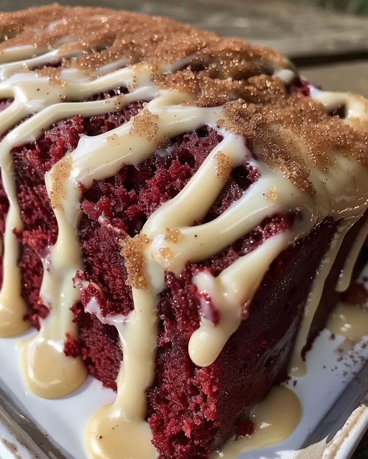 Cinnamon Cream Cheese Delight: Red Velvet Cake with a Twist 2 cinnamon cream cheese delight Elite Cooking Recipes