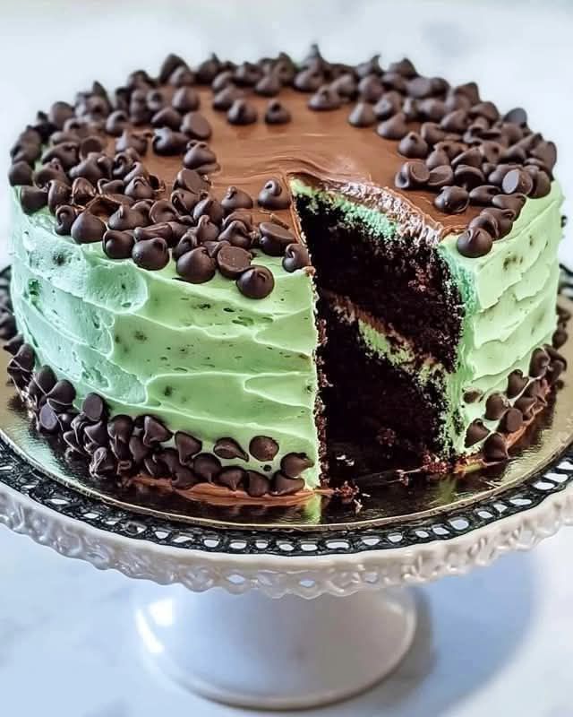 Mint Chocolate Chip Cake: A Refreshing Twist on a Classic Treat 2 minty chocolate delight Elite Cooking Recipes